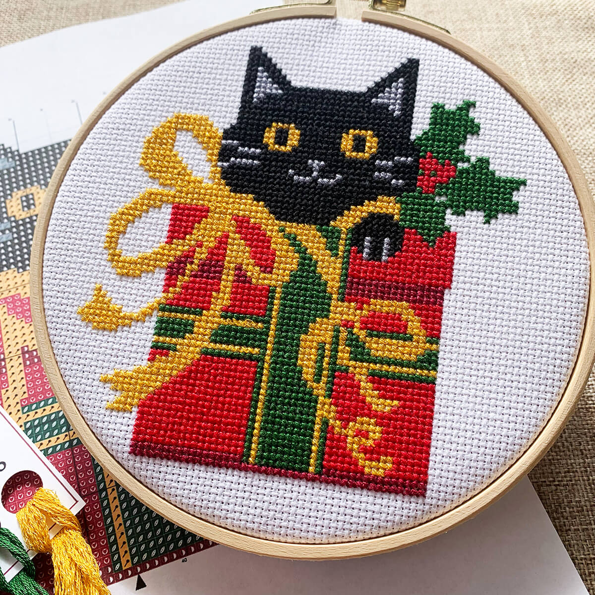 Christmas Cat - Counted Cross Stitch Kit