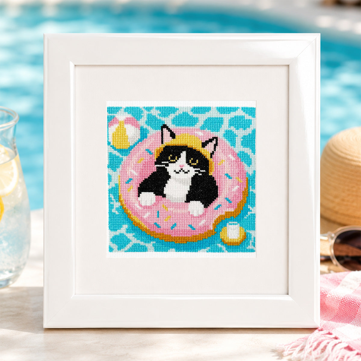Pool Day Tuxedo Digital Chart